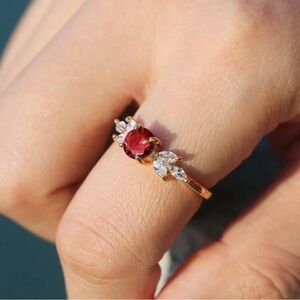Cubic Zirconia Garnet Ring